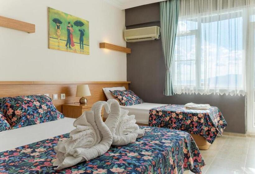 Номер Deluxe, Aqua Nina