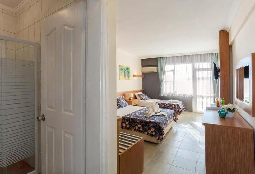 Номер Deluxe, Aqua Nina