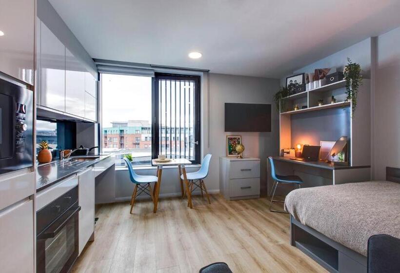 סטודיו דלוקס, Yugo Explore Kavanagh Court