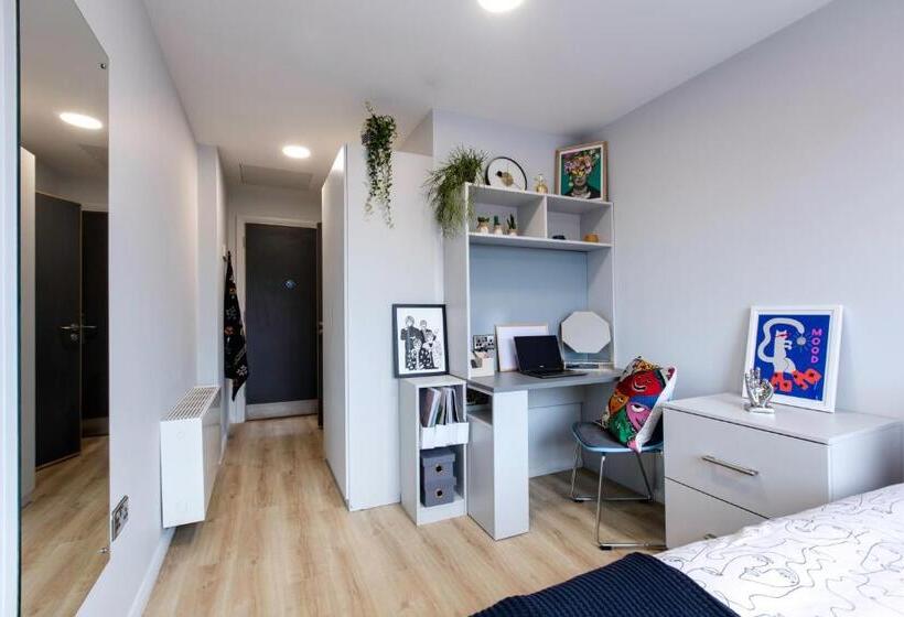 חדר סטנדרט, Yugo Explore Kavanagh Court