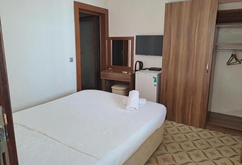 غرفة إقتصادية, Meu La Boutique