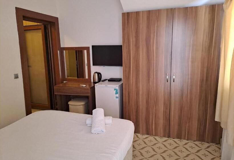 غرفة إقتصادية, Meu La Boutique