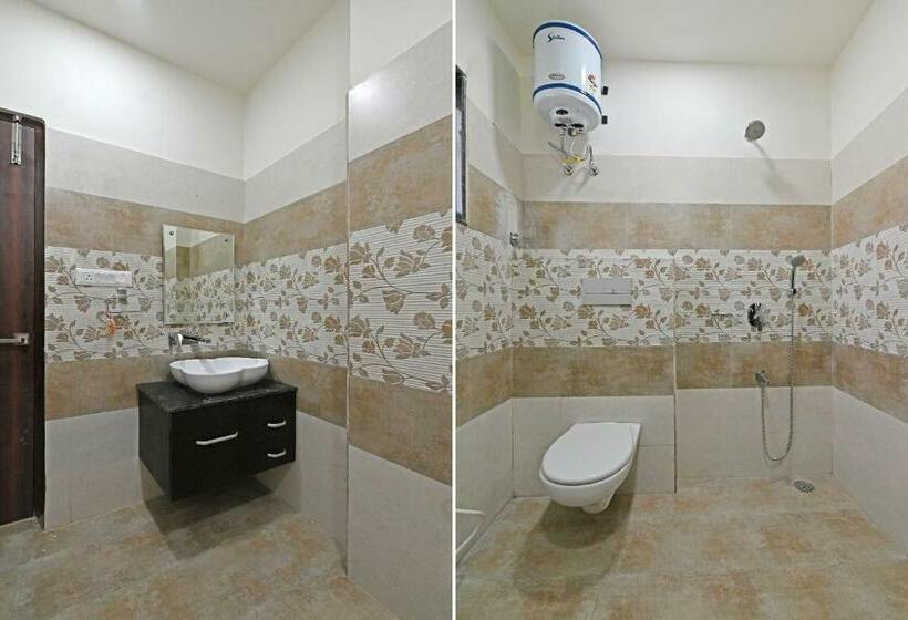 디럭스 트리플 룸, Super Hotel O The Castle Home Stay Inn