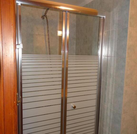 标准工作室, Aris Studios