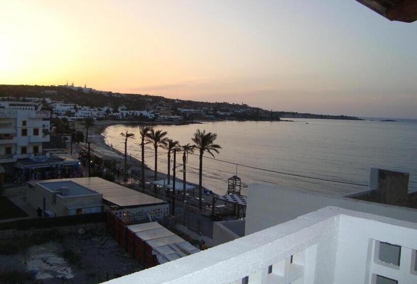 带1个卧室的顶楼公寓, Aris Studios