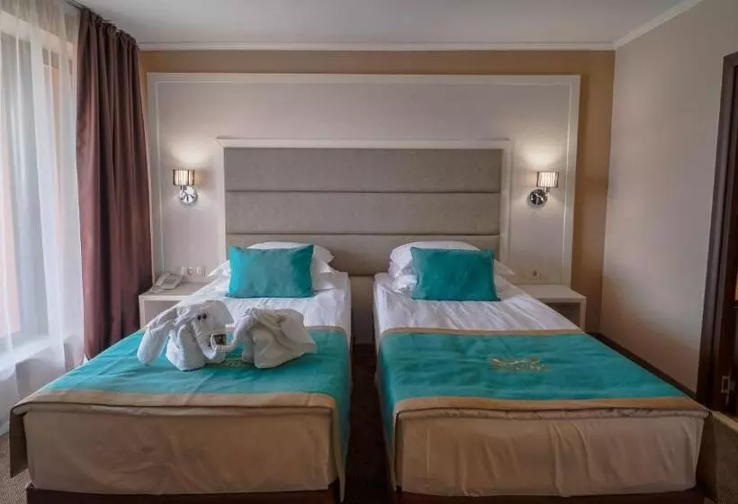 Standard-huone Puistonäkymä, Havana Hotel All Inclusive