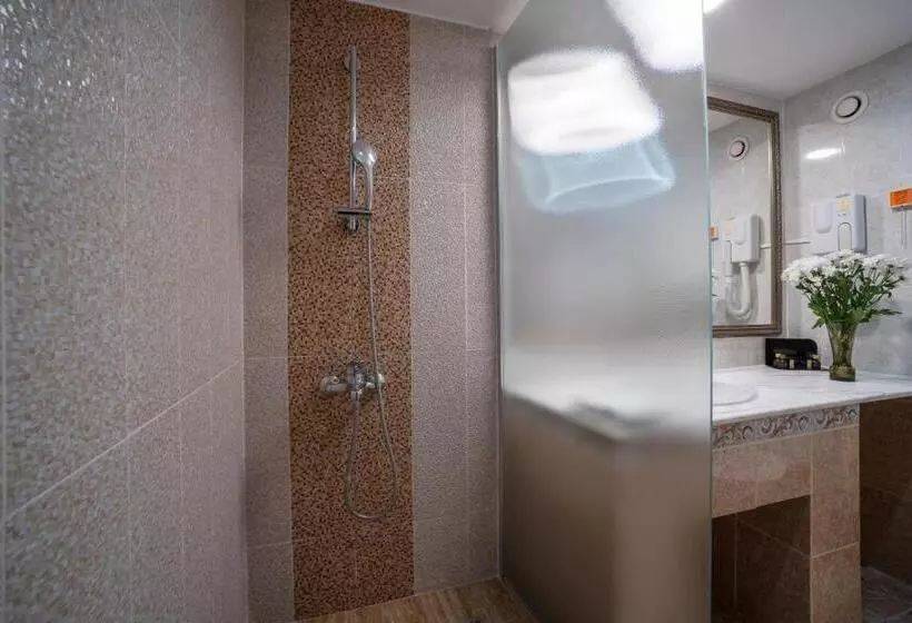 Standard-huone Puistonäkymä, Havana Hotel All Inclusive