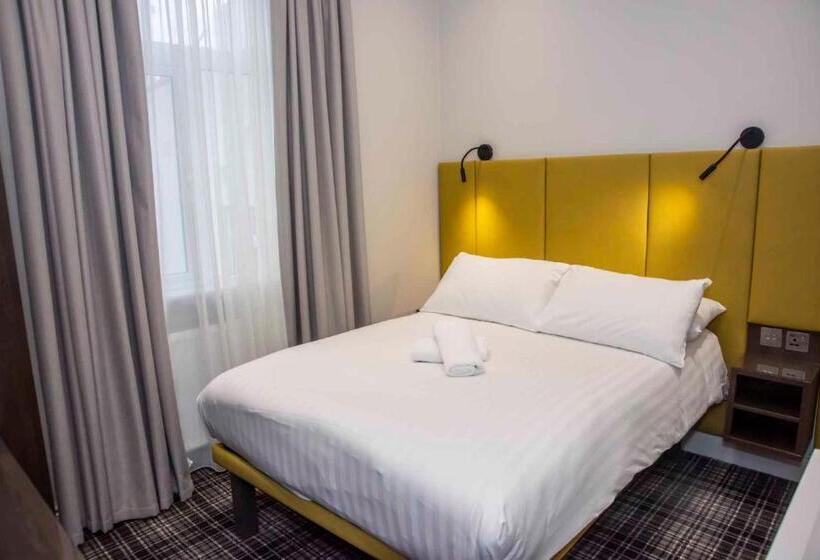 غرفة قياسية, Howard Winchester