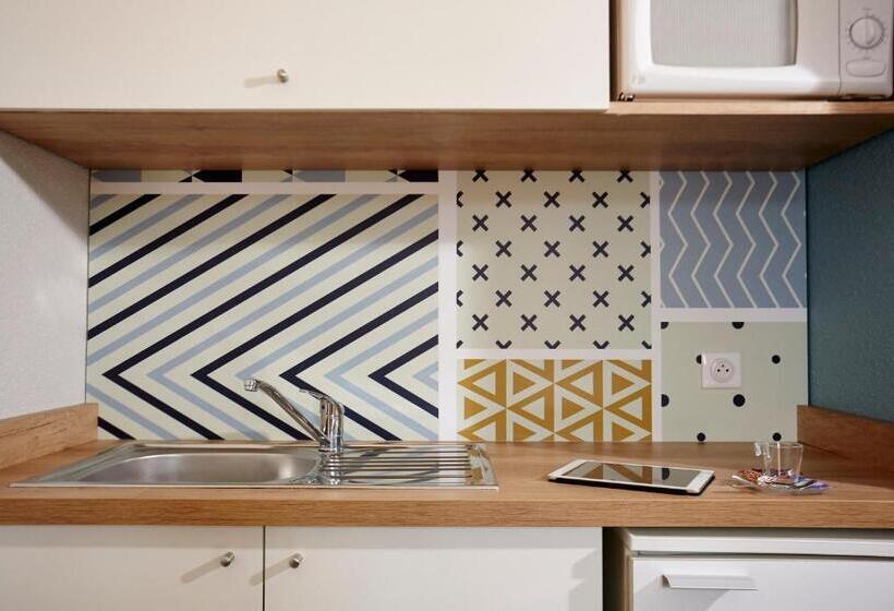 标准工作室, Baudouin