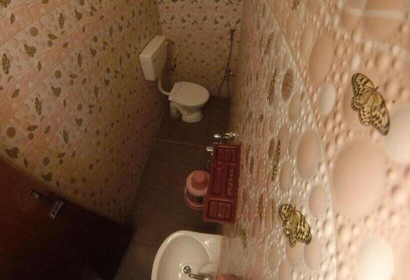 غرفة قياسية فردية, Just Guest House, Chennai Airport