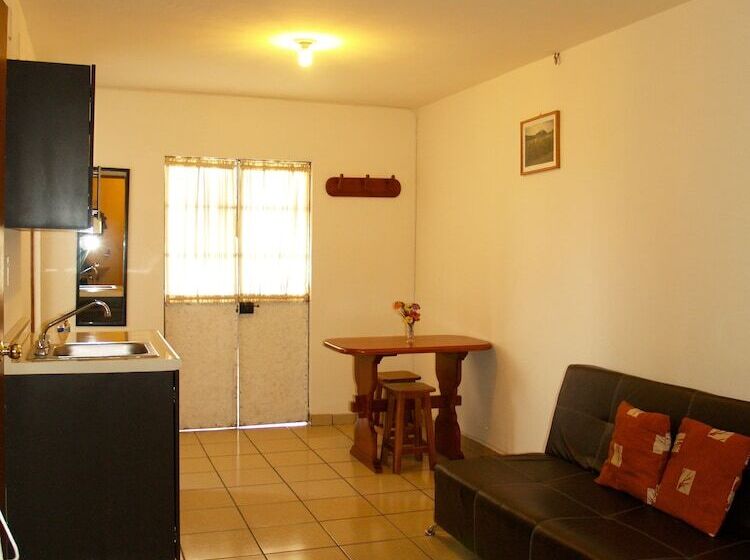 غرفة قياسية, & Posada Refugio Independencia