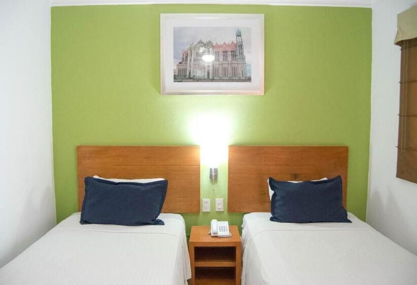 Economy Zimmer, River Poliforum