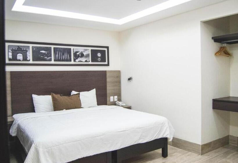 Deluxe Zimmer, River Poliforum