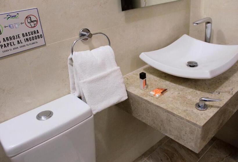 Deluxe Zimmer, River Poliforum