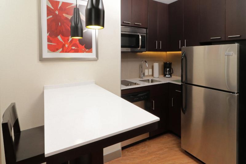 디럭스 룸, Staybridge Suites San Luis Potosi, An Ihg