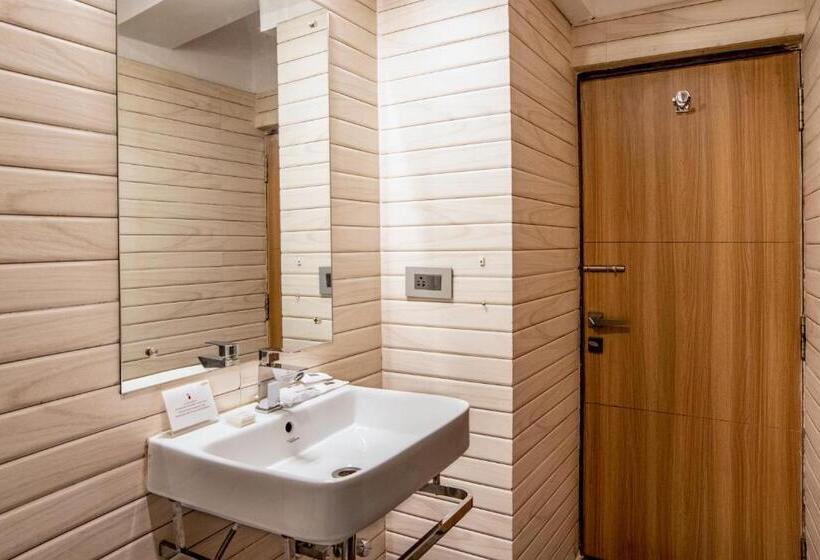 اتاق لوکس با چشمانداز, Summit Swiss Heritage Resort & Spa