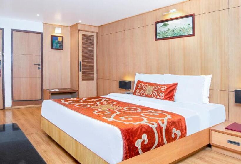 اتاق لوکس با چشمانداز, Summit Swiss Heritage Resort & Spa