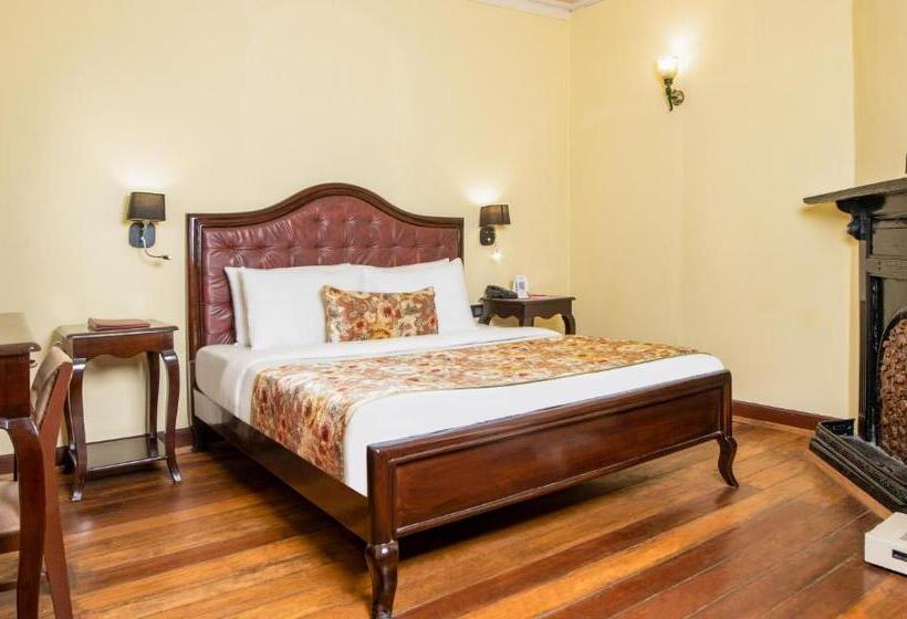 سوئیت جونیور با چشمانداز, Summit Swiss Heritage Resort & Spa