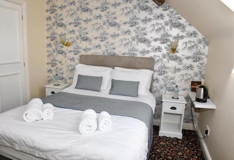 חדר סטנדרט, Whiston Hall