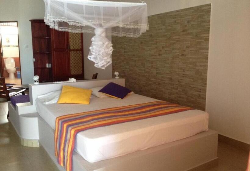 스탠다드 트리플 룸, Ypsylon Tourist Resort