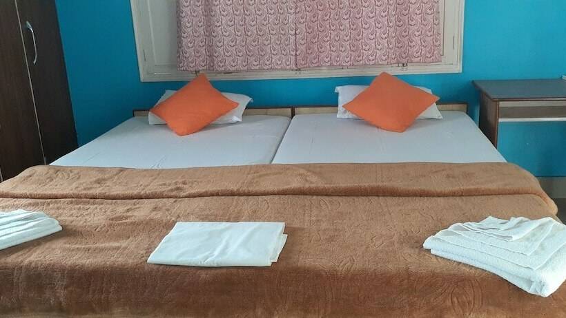 Апартаменты Deluxe 1 Спальня, Sri Yoga Mandir