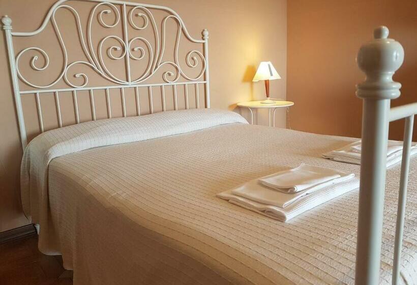 إستوديو قياسى مزودة بتراس, Residence La Meridiana