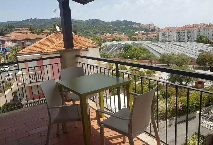 テラス付きスタンダードワンルーム, Residence La Meridiana