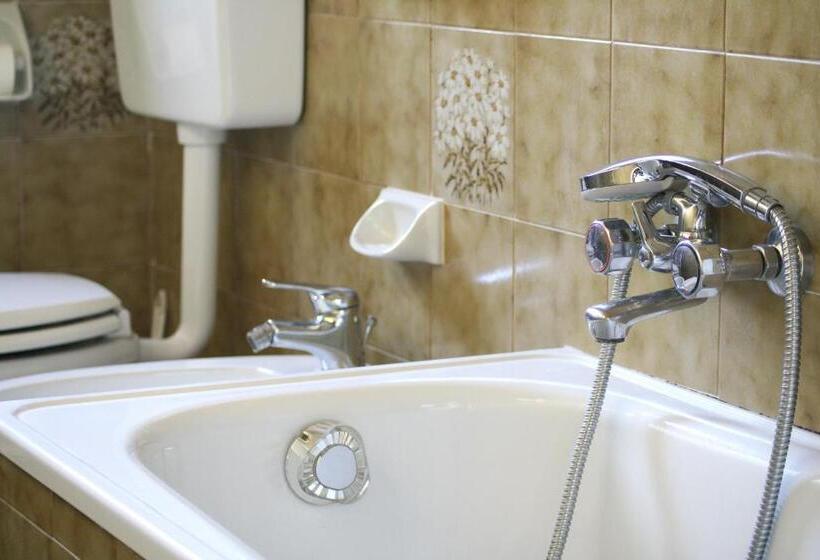 شقة غرفة واحدة, Residence La Meridiana