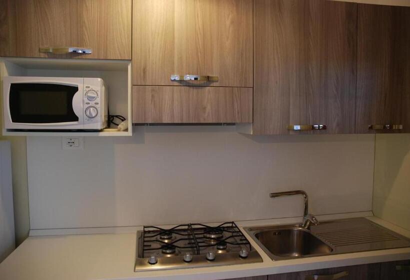 شقة غرفتين نوم مزودة بشُرفة, Residence La Meridiana