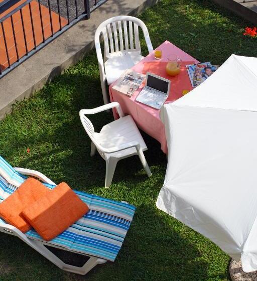 إستوديو قياسى مطلّ علي الحديقة, Residence La Meridiana