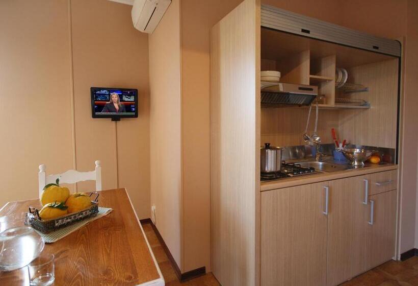 شقة غرفة واحدة, Residence La Meridiana