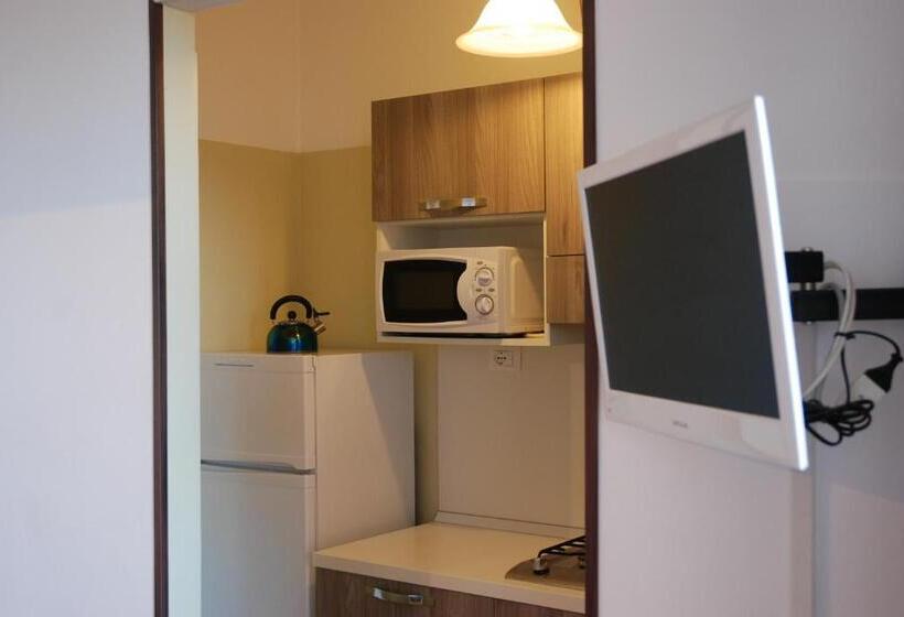 شقة غرفتين نوم مزودة بشُرفة, Residence La Meridiana