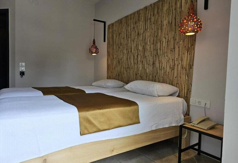 Номер Стандарт, Serpina Hotel   Adults Only