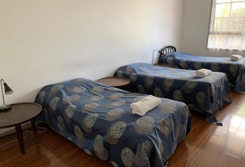 חדר משפחתי, Beaconsfield Lodge Motel