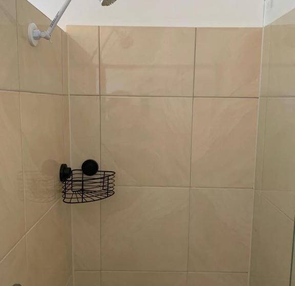 Номер Стандарт Трехместный, Beaconsfield Lodge Motel