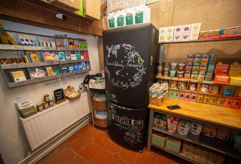 غرفة قياسية رباعية, High Paradise Farm