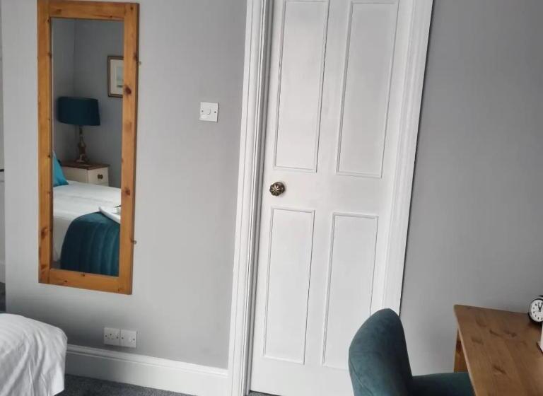 キングサイズベッドのスーペリアルーム, St Vincent Guest House