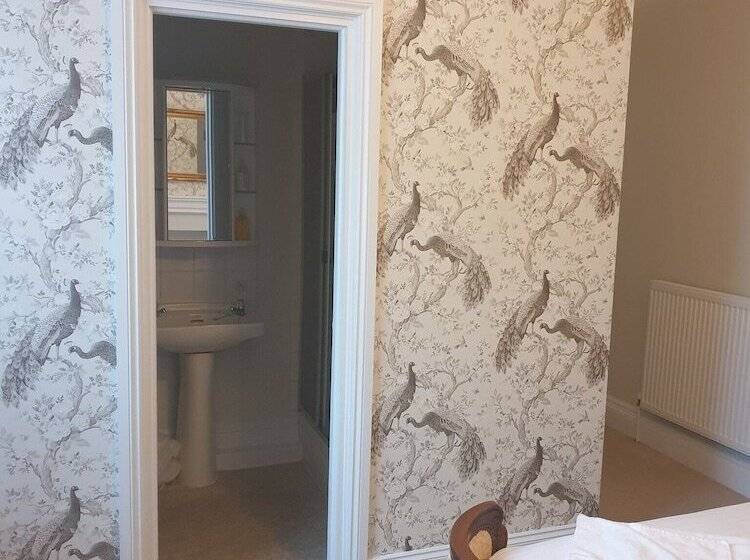 スタンダードルーム, St Vincent Guest House