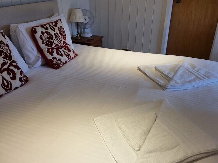 スタンダードルーム, St Vincent Guest House