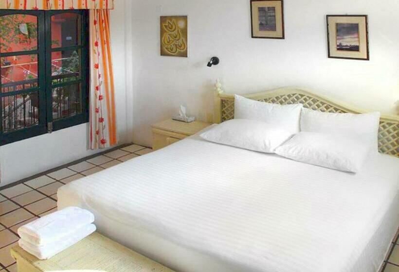 غرفة قياسية سرير كينج, Belmar