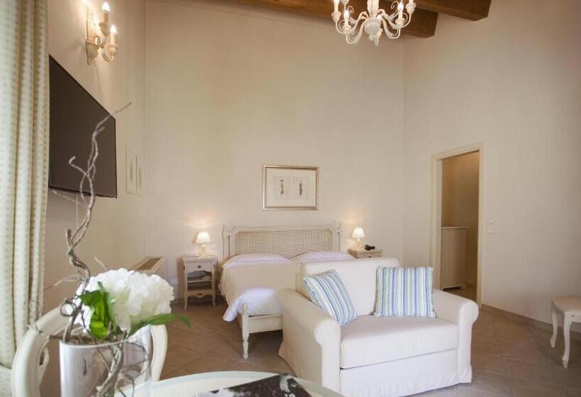 주니어 스위트 풀장 전망, Borgo Conde Wine Resort