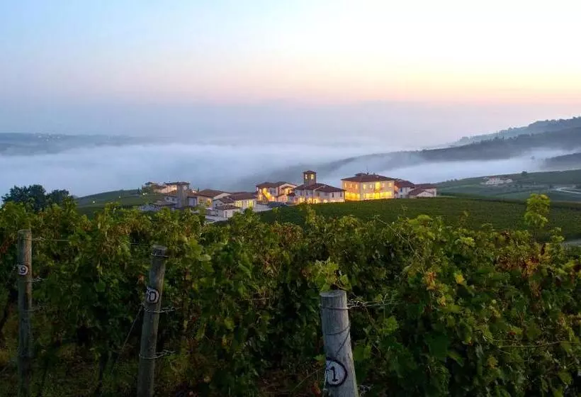 اتاق لوکس خانوادگی, Borgo Conde Wine Resort