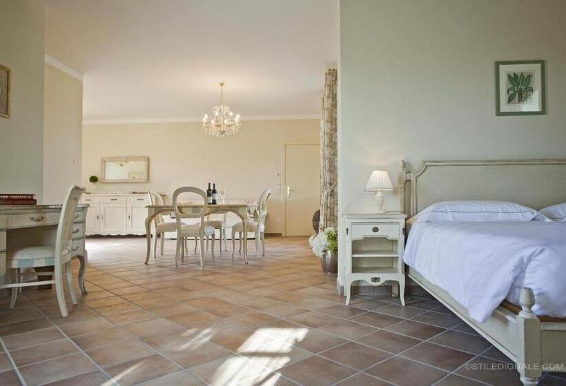 풀장 전망 스위트, Borgo Conde Wine Resort