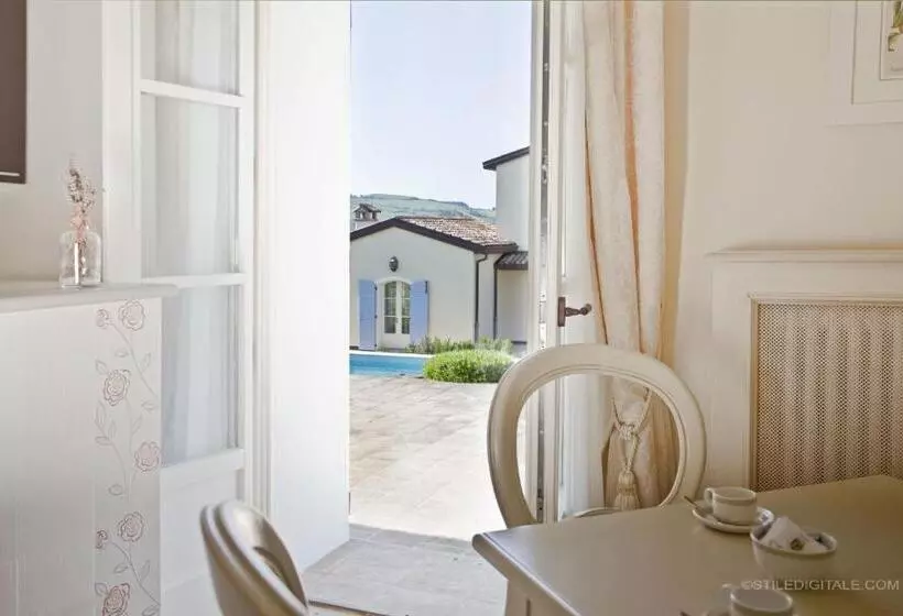 سوییت سوپریور, Borgo Conde Wine Resort