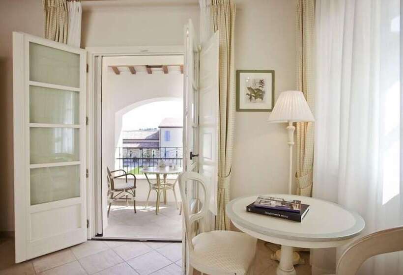 풀장 전망 스위트, Borgo Conde Wine Resort