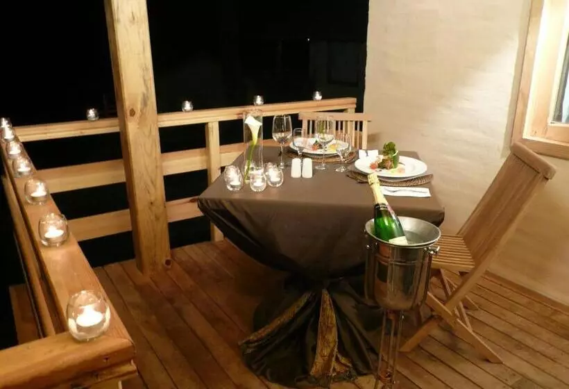 スイート, Bosque Escondido