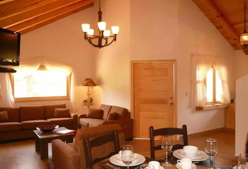 ２ベッドルームハウス, Bosque Escondido