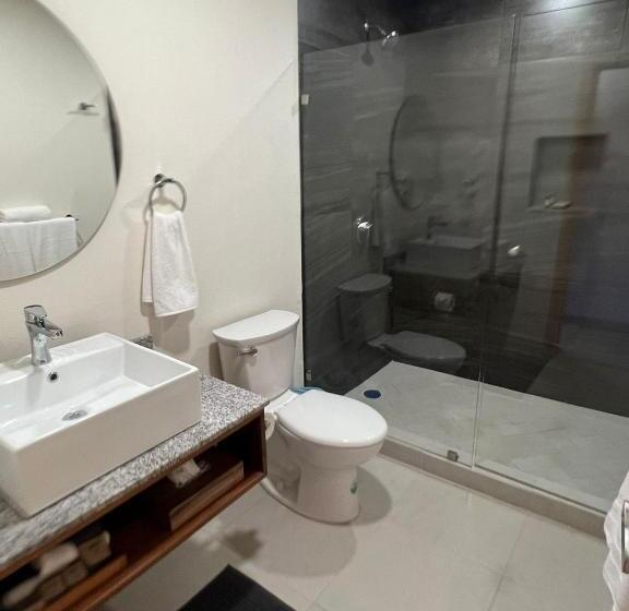 Superior Kamer, Bosque Escondido