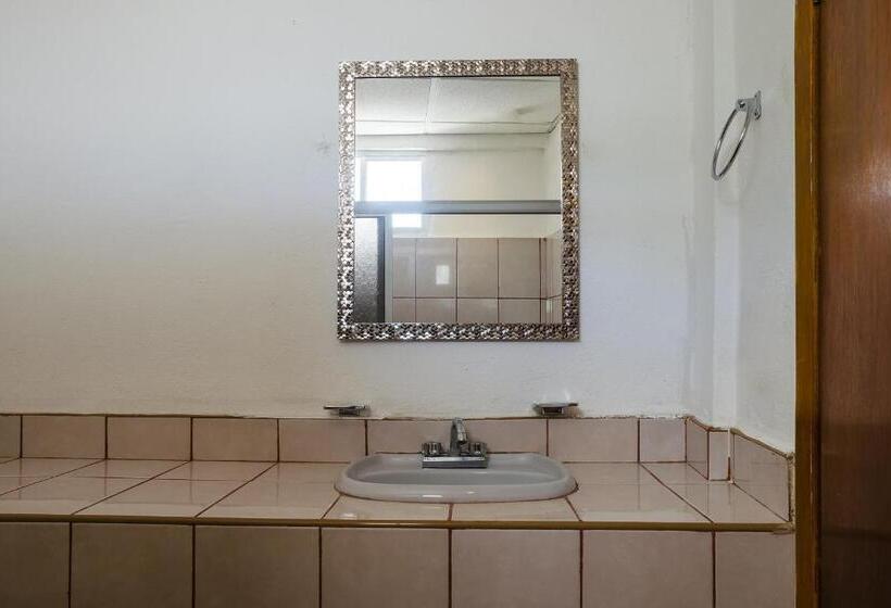 ファミリールーム, Capital O Hotel Dos Mares, Cabo San Lucas
