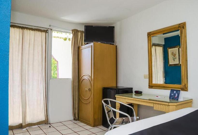 Номер Стандарт, Capital O Hotel Dos Mares, Cabo San Lucas